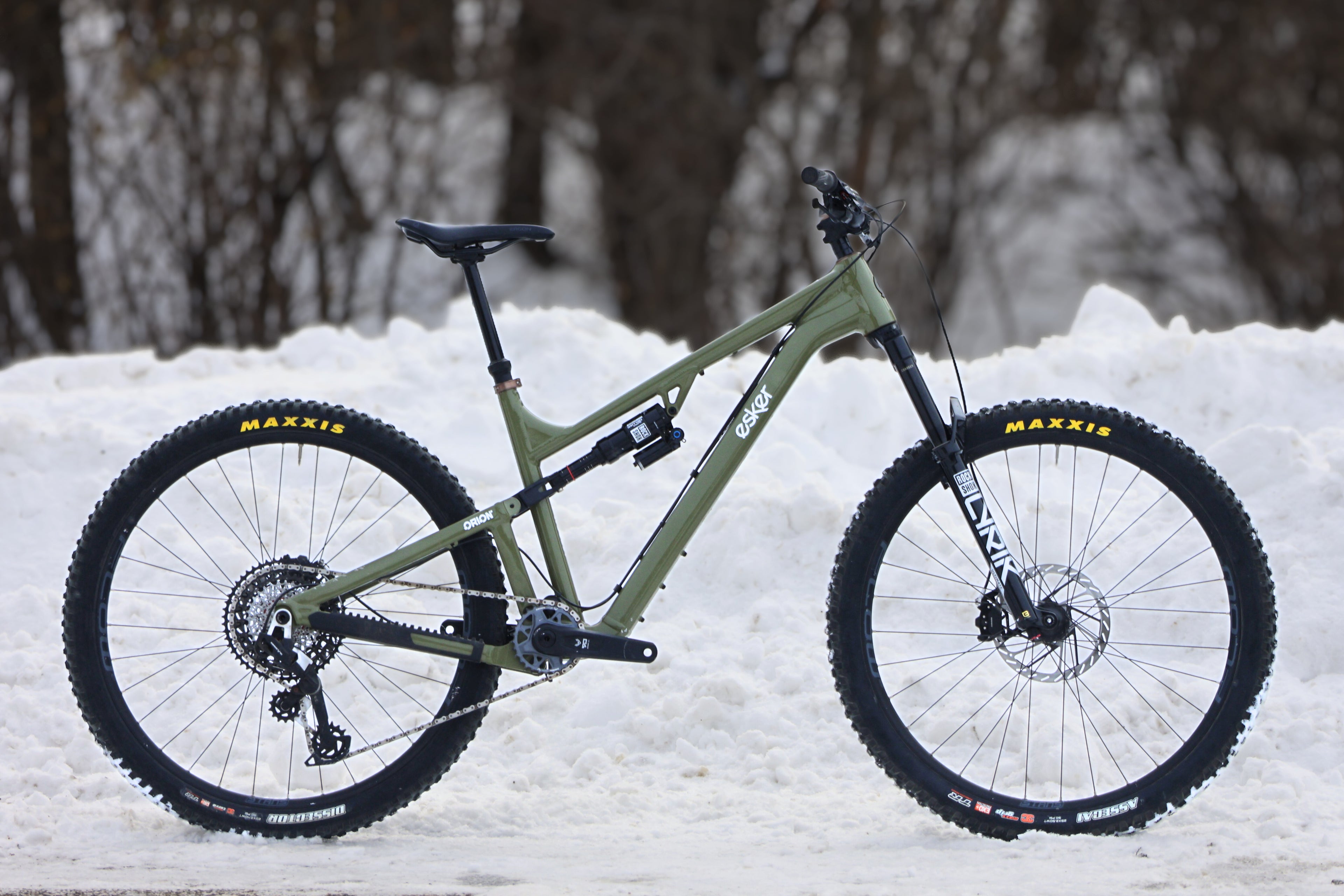 DEMO:  Woodsy - Large