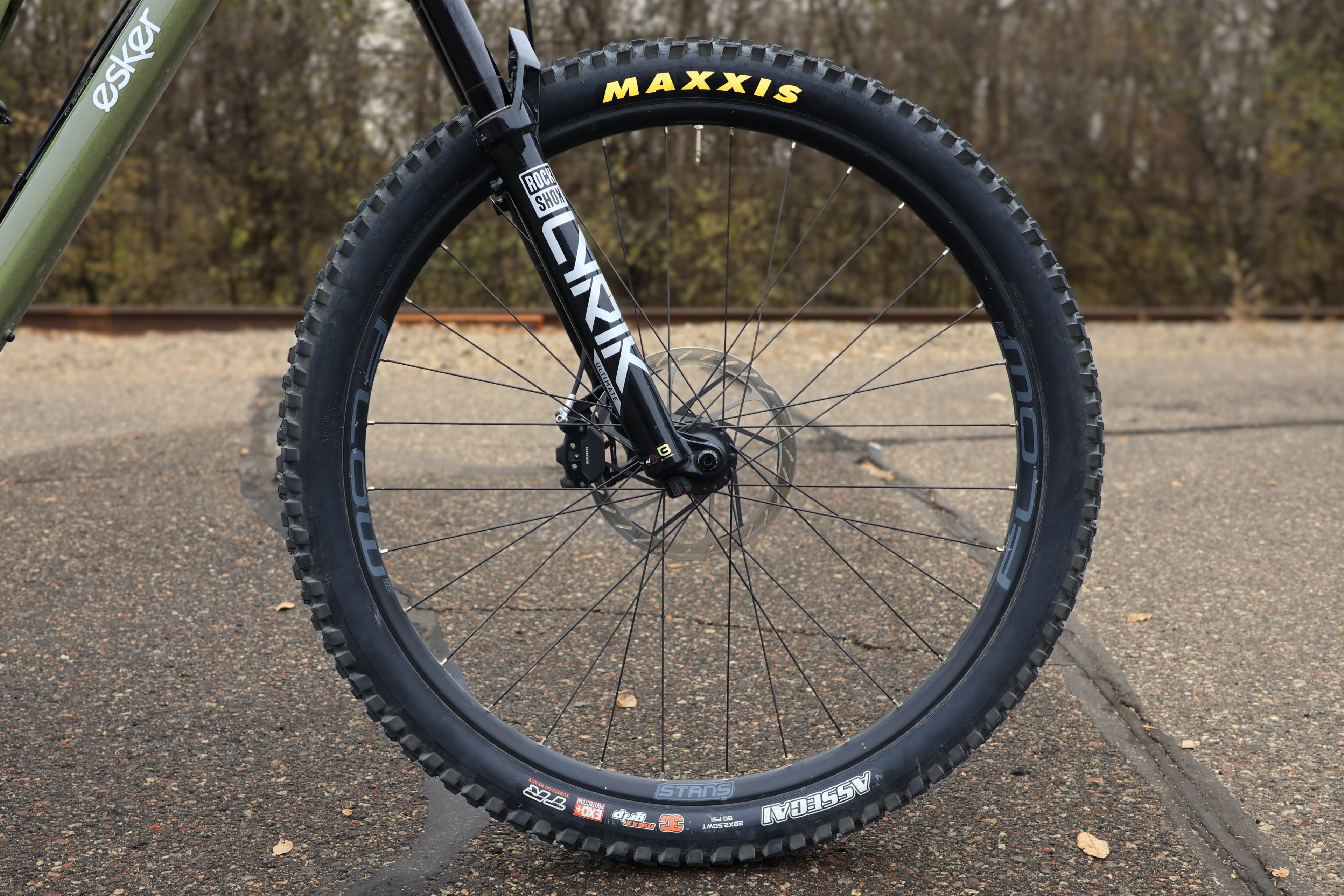 DEMO:  Woodsy - Large