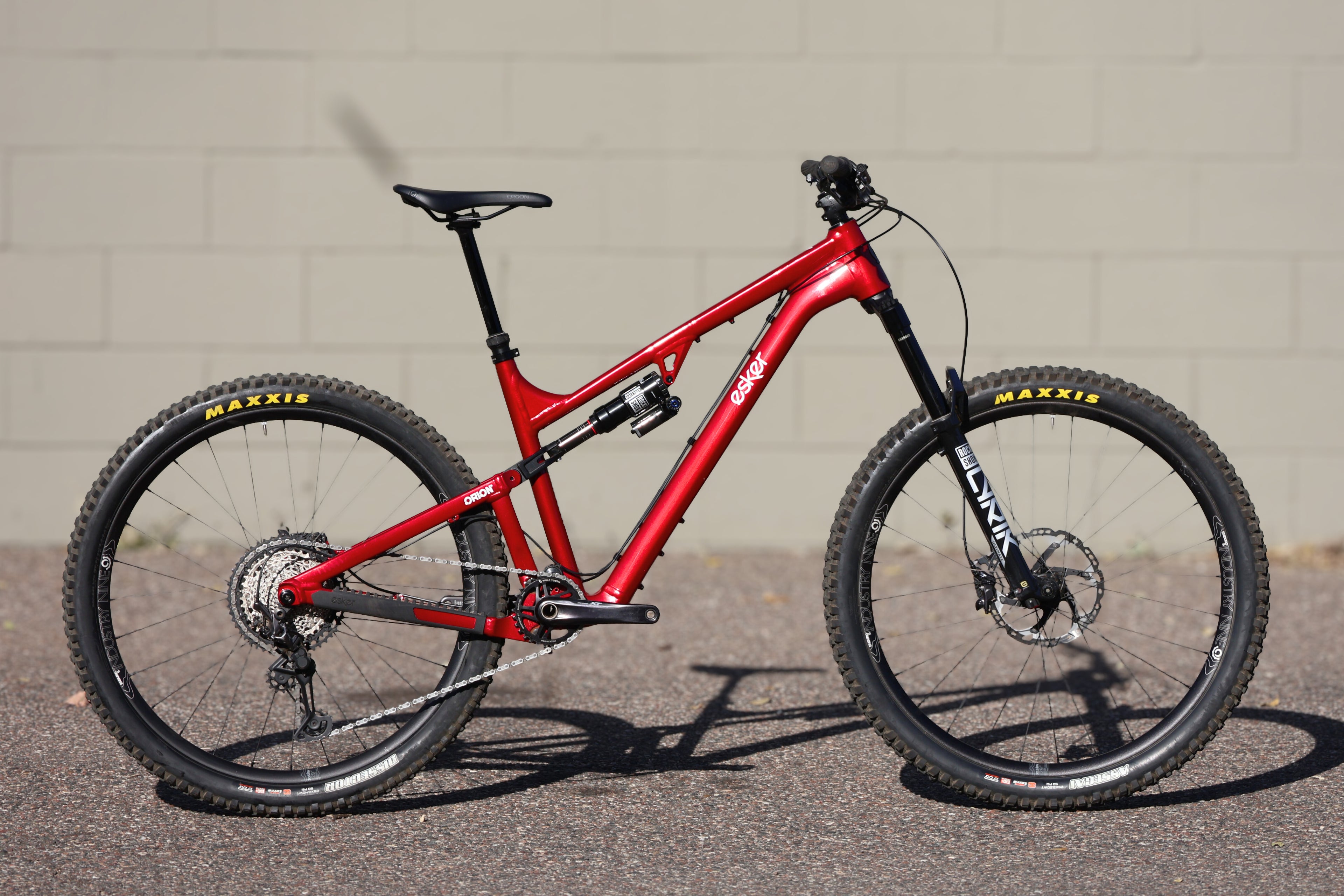 DEMO:  Woodsy - Large